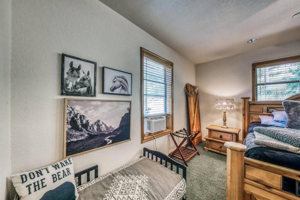Perk Canyon Hidden Acres-Hot Tub-Gas Fireplace Ruidoso Extérieur photo