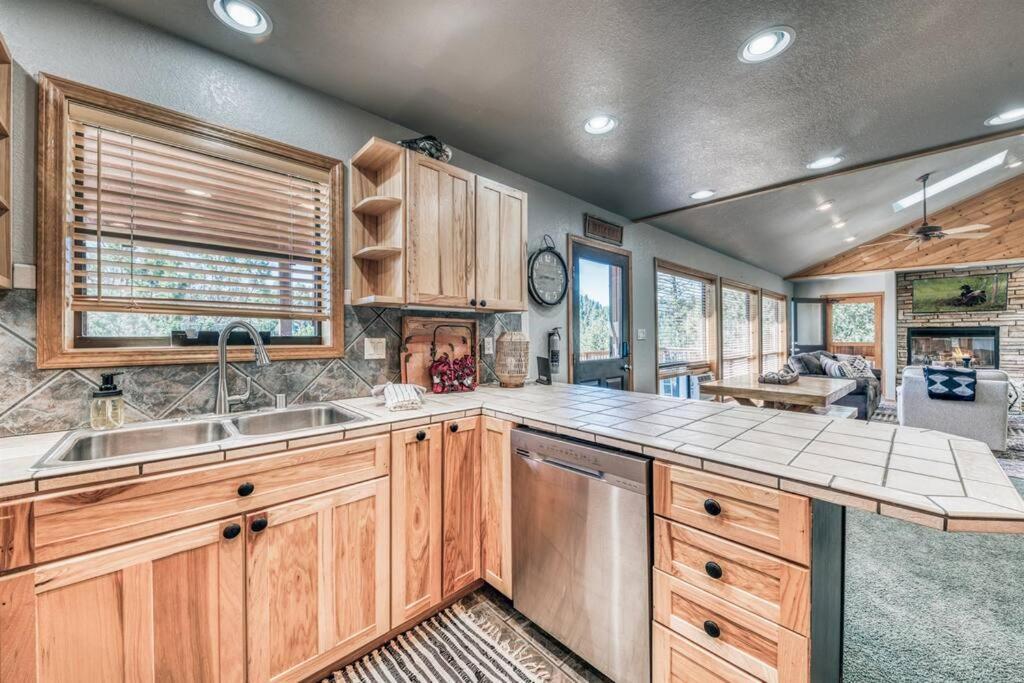 Perk Canyon Hidden Acres-Hot Tub-Gas Fireplace Ruidoso Extérieur photo